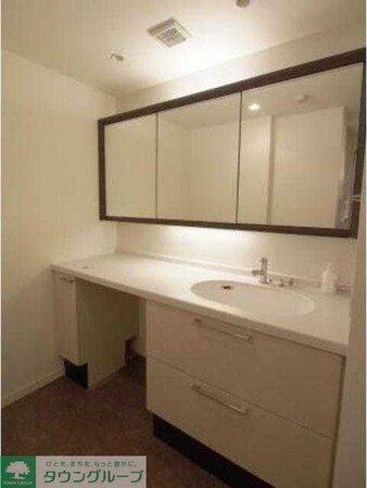 アルティスコート南青山の物件内観写真